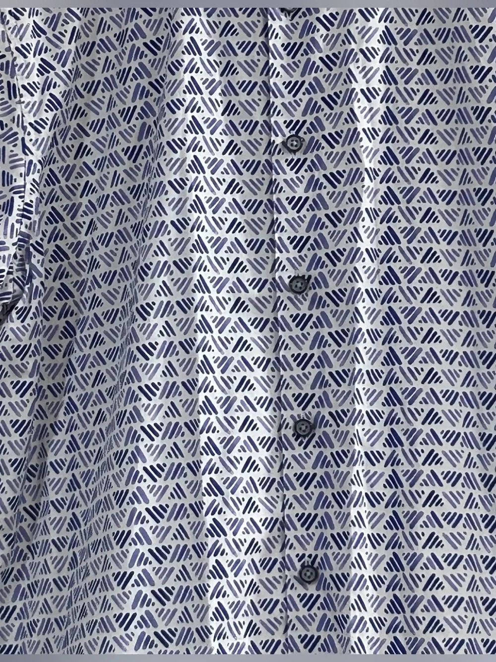 Robert Graham Shirt Mens XL Classic Fit Purple White Geometric Short Sleeve
